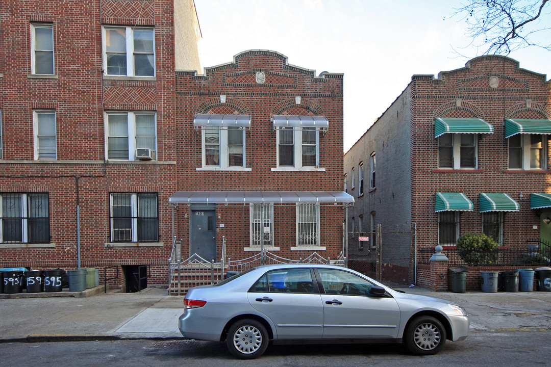 1601 Park PL in Brooklyn, NY - Foto de edificio