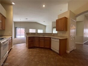 6224 Dara St in North Las Vegas, NV - Building Photo - Building Photo