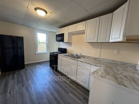 666 N Prospect St in Hagerstown, MD - Building Photo