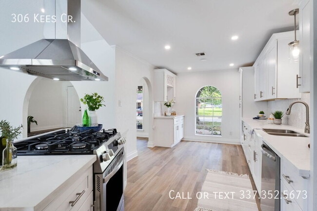 306 Kees Cir in Lafayette, LA - Building Photo - Building Photo