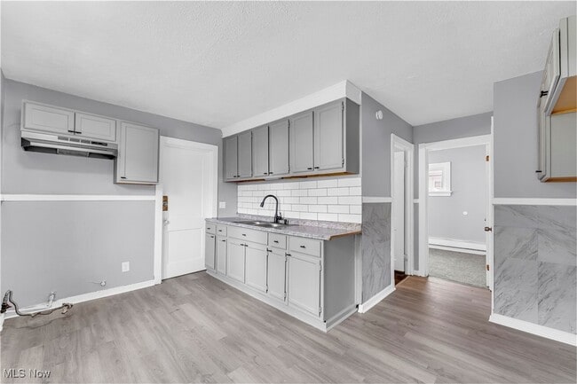 property at 12518 Erwin Ave