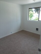 Westwood Apartments in Lynnwood, WA - Foto de edificio - Building Photo