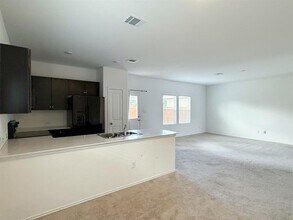 112 Standing Rock Ln in Marble Falls, TX - Building Photo - Building Photo