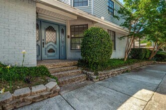 928 Pavillion St in Dallas, TX - Building Photo - Building Photo
