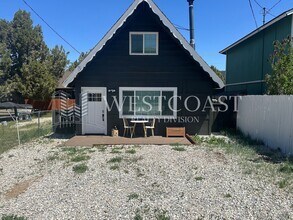 2189 First Street in Big Bear, CA - Building Photo - Building Photo
