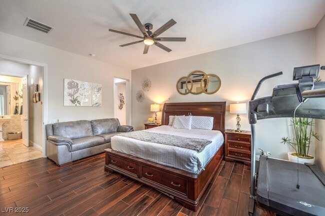 property at 409 Lake Windemere St