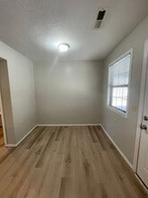 531-B N Oak Grove Ave in Springfield, MO - Building Photo - Building Photo