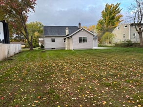 5986 Smith Rd in Syracuse, NY - Building Photo - Building Photo