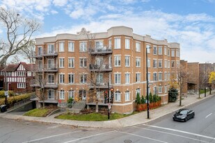 4900 Wilson Av in Montréal, QC - Building Photo