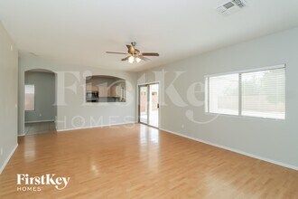 13171 W Gelding Cir in Surprise, AZ - Building Photo - Building Photo