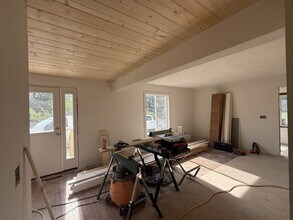 5301 Urbandale Ave in Des Moines, IA - Building Photo - Building Photo