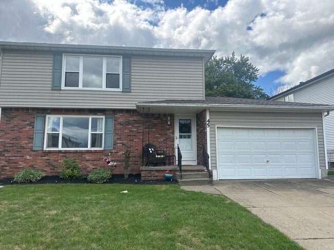 property at 45 Lemans Dr