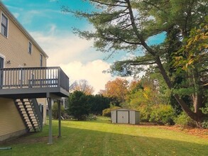 322 Lowell St in Lexington, MA - Building Photo - Building Photo
