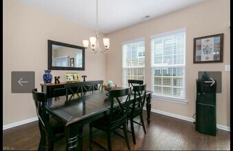 520 Clear Stream Ln in Hampton, VA - Building Photo - Building Photo