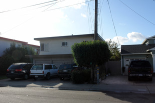 1195-1197 Louise St in San Leandro, CA - Building Photo