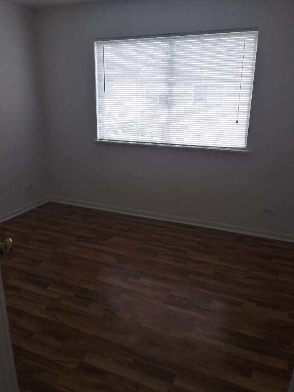 413 Tower Dr in Hainesville, IL - Foto de edificio - Building Photo