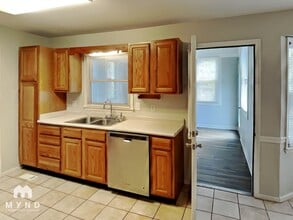 1728 Russet Woods Ln in Hoover, AL - Building Photo - Building Photo