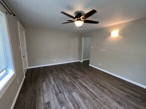 618 N Ohio St in Jackson, MO - Foto de edificio - Building Photo