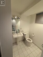 38 Fairfield Rd in Toronto, ON - Building Photo - Building Photo