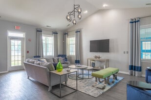 Mill Pond Village in Salisbury, MD - Building Photo
