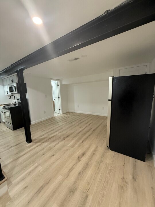 1212 18th St NE in Washington, DC - Building Photo