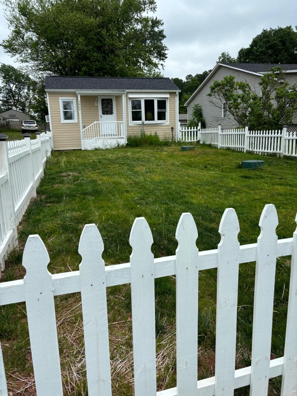 property at 3824 Old Taneytown Rd