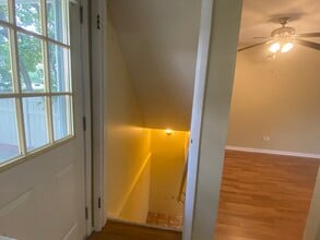 440 CONGRESS Ct in Wood Dale, IL - Building Photo - Building Photo