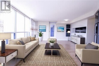 3050 Ellesmere Rd in Toronto, ON - Building Photo - Building Photo