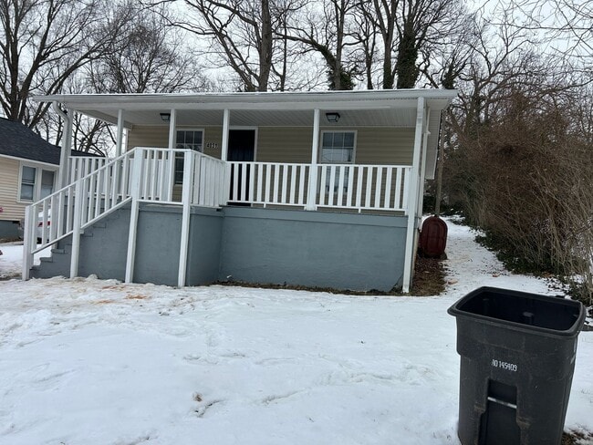 4031 Sheraton St in Winston-Salem, NC - Building Photo - Building Photo