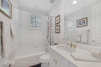 2625 Estrella Dr in Naples, FL - Building Photo - Building Photo