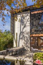 615 Woodlawn Ave in Los Angeles, CA - Building Photo - Building Photo