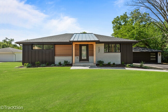property at 137 W Chicago Ave