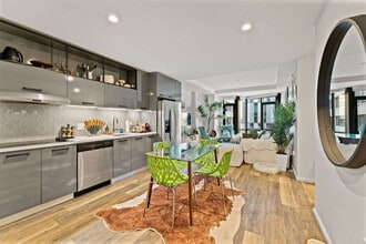 300 Harrison Ave in Boston, MA - Building Photo - Building Photo