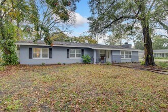 403 Palm Springs Dr in Longwood, FL - Building Photo - Building Photo