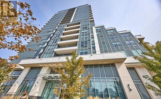 3121-3121 Sheppard Ave E