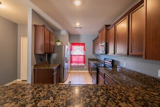 10814 Spring Brook Pass Dr in Humble, TX - Building Photo - Building Photo