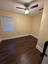 2653 Madrid St in New Orleans, LA - Foto de edificio - Building Photo