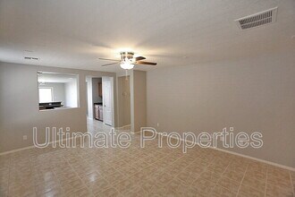 17674 W Maya Way in Surprise, AZ - Building Photo - Building Photo