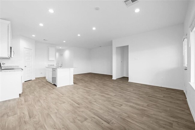 2011 Woodlark Way in Sealy, TX - Building Photo - Building Photo