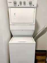 1261 8th St in West Des Moines, IA - Building Photo - Building Photo