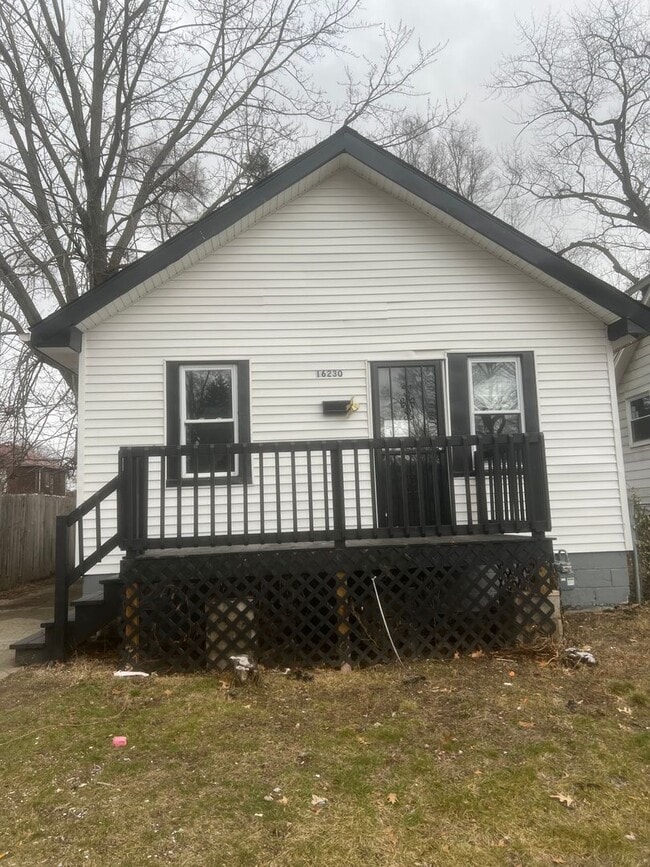 16230 Sorrento Ave in Detroit, MI - Building Photo - Building Photo