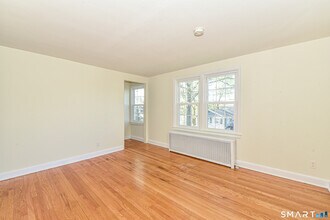 146 Warsaw St in Fairfield, CT - Building Photo - Building Photo