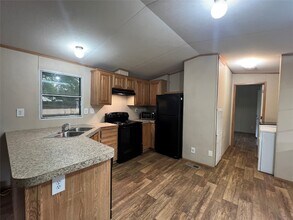 23711 Sorters Rd in Porter, TX - Building Photo - Building Photo