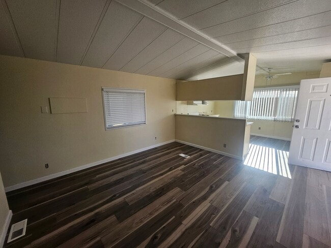 1975 La Riata Rd in Fort Mohave, AZ - Building Photo - Building Photo