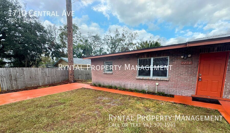 1710 Central Ave in Sarasota, FL - Building Photo