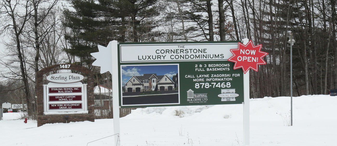 Cornerstone Luxury Condominiums in Ballston Spa, NY - Foto de edificio