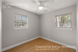 1358 Briarfield Ave in Charleston, SC - Building Photo - Building Photo