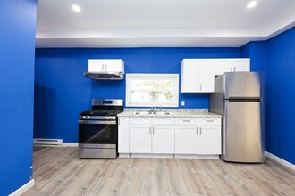 6 Monponset St, Unit 1 in Boston, MA - Building Photo - Building Photo