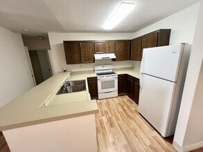 6151 Rancho Mission Rd in San Diego, CA - Building Photo - Building Photo