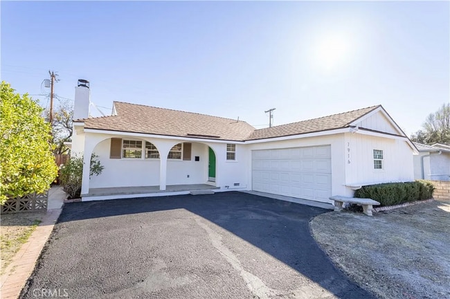 7916 Limerick Ave in Los Angeles, CA - Building Photo - Building Photo